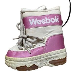 Weebok by Reebok Snow Boots Girls Size 5 Light Up Soles White Pink Lace Up